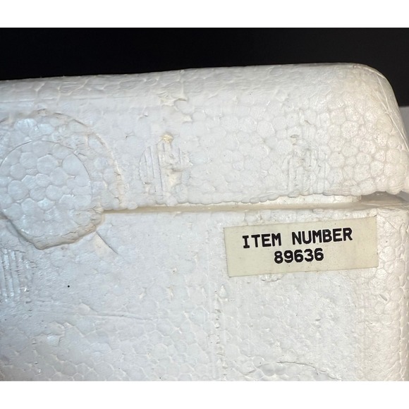 Set of 14 VTG Bradford Voices of the Wilderness Evening Song Ornaments Wolf - Picture 11 of 14